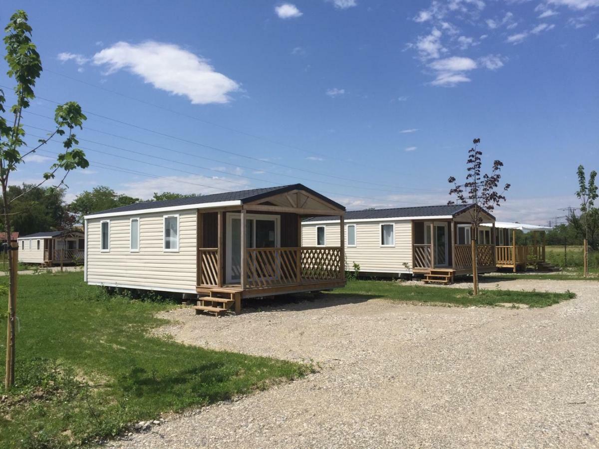 Camping du canal Kembs Ruang foto
